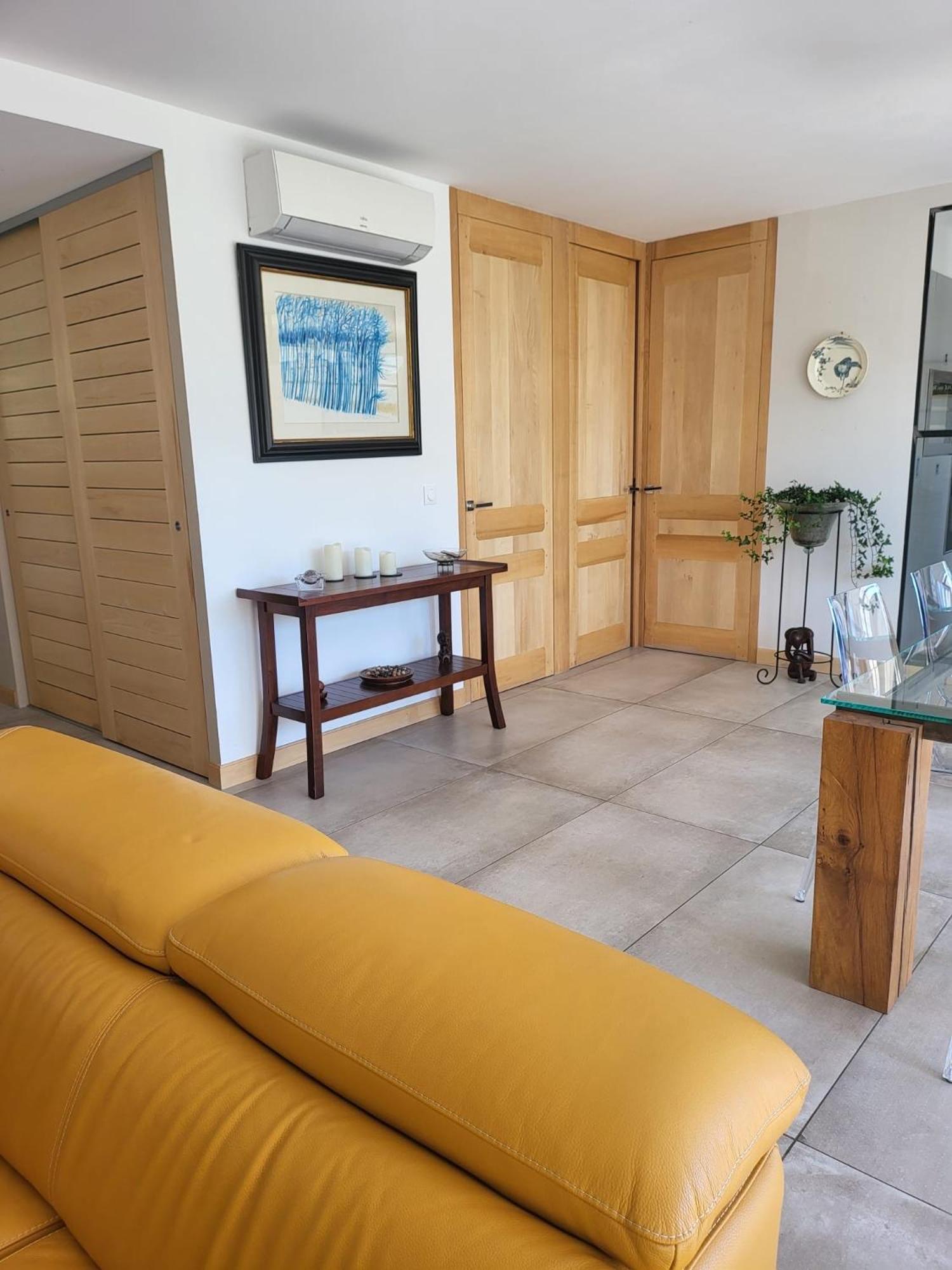 Appartement Standing Bord Sorgue LʼIsle-sur-la-Sorgue Esterno foto